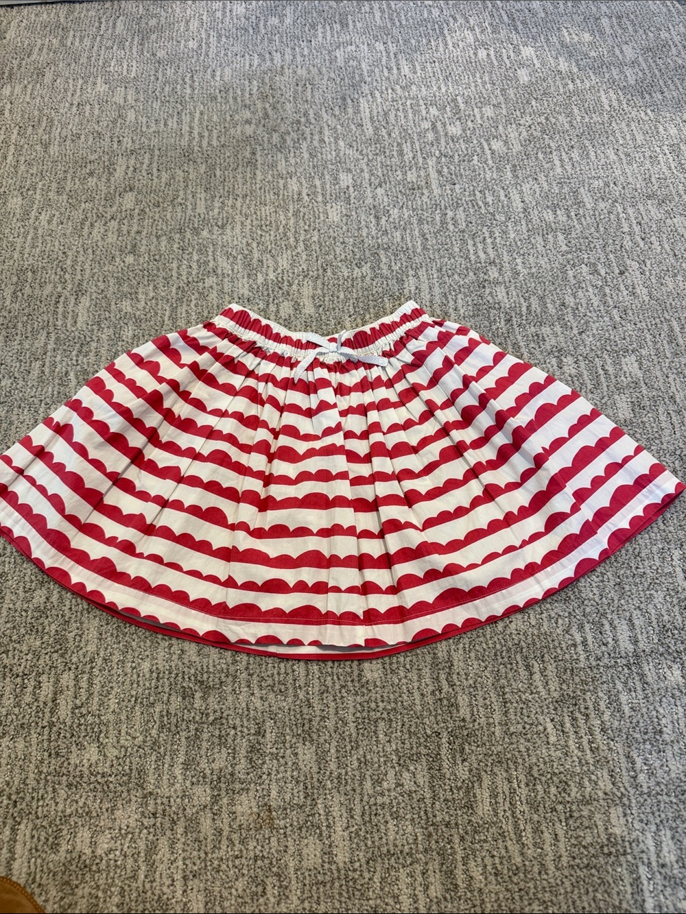 Hanna Andersson White Skirt with pink Scallop Stripes